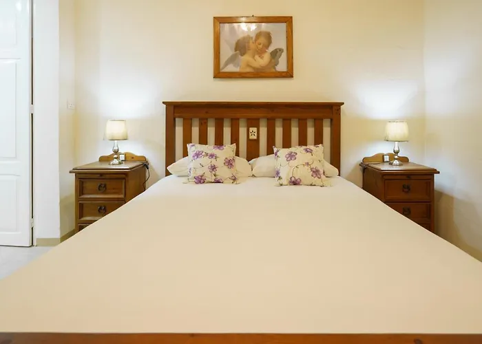 Bed & Breakfast Lantern 3*