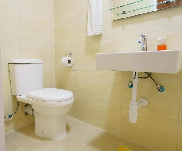 Lantern Oda ve Kahvaltı