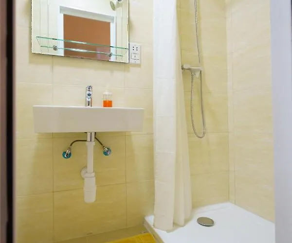 Bed & Breakfast Lantern Marsalforn