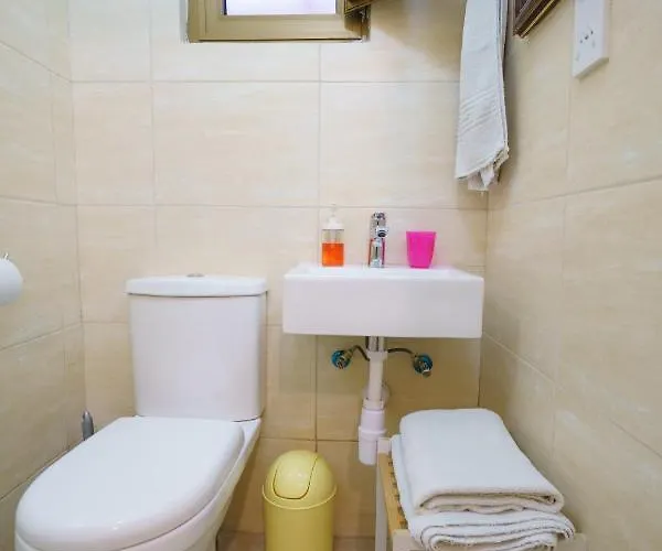 Oda ve Kahvaltı Lantern 3*